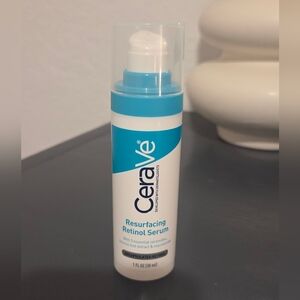 Cerave Resurfacing Retinol Serum